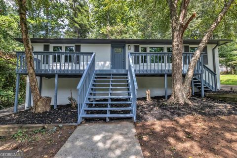 831 Daniell DR SE Smyrna GA 30080