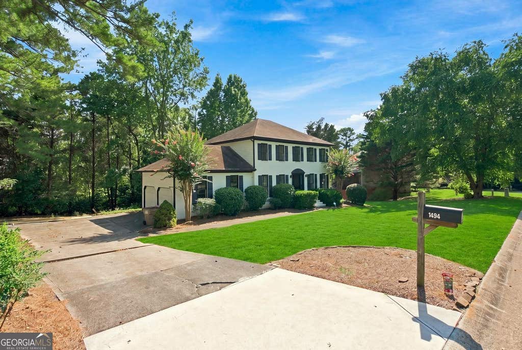 Photo of 1494 Oak Springs Drive, Marietta, GA 30066 (MLS # 10823956)