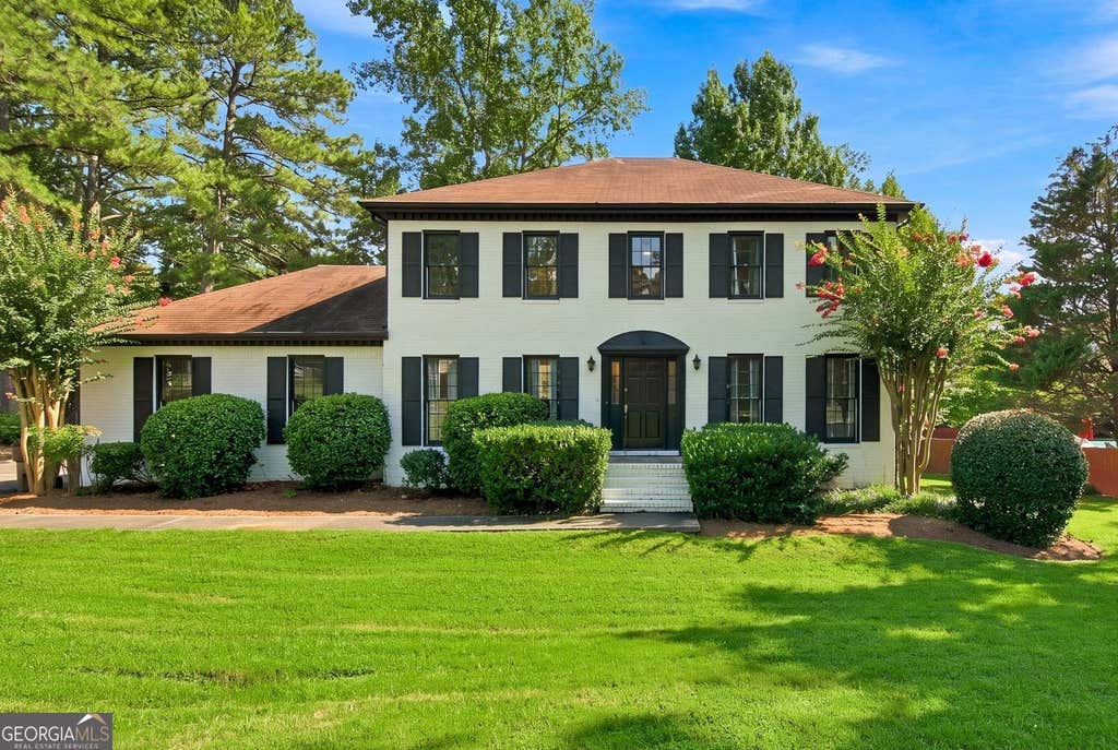 Photo of 1494 Oak Springs Drive, Marietta, GA 30066 (MLS # 10823956)