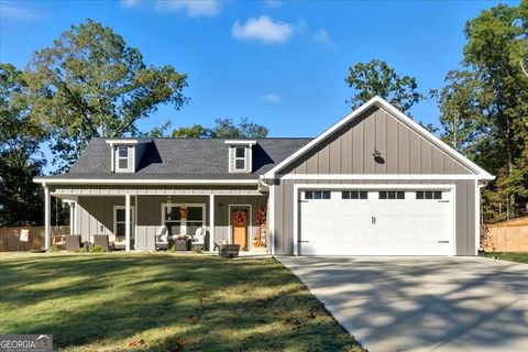 Photo of 3323 Rockmart Hwy, Cedartown, GA 30125 (MLS # 10626207)