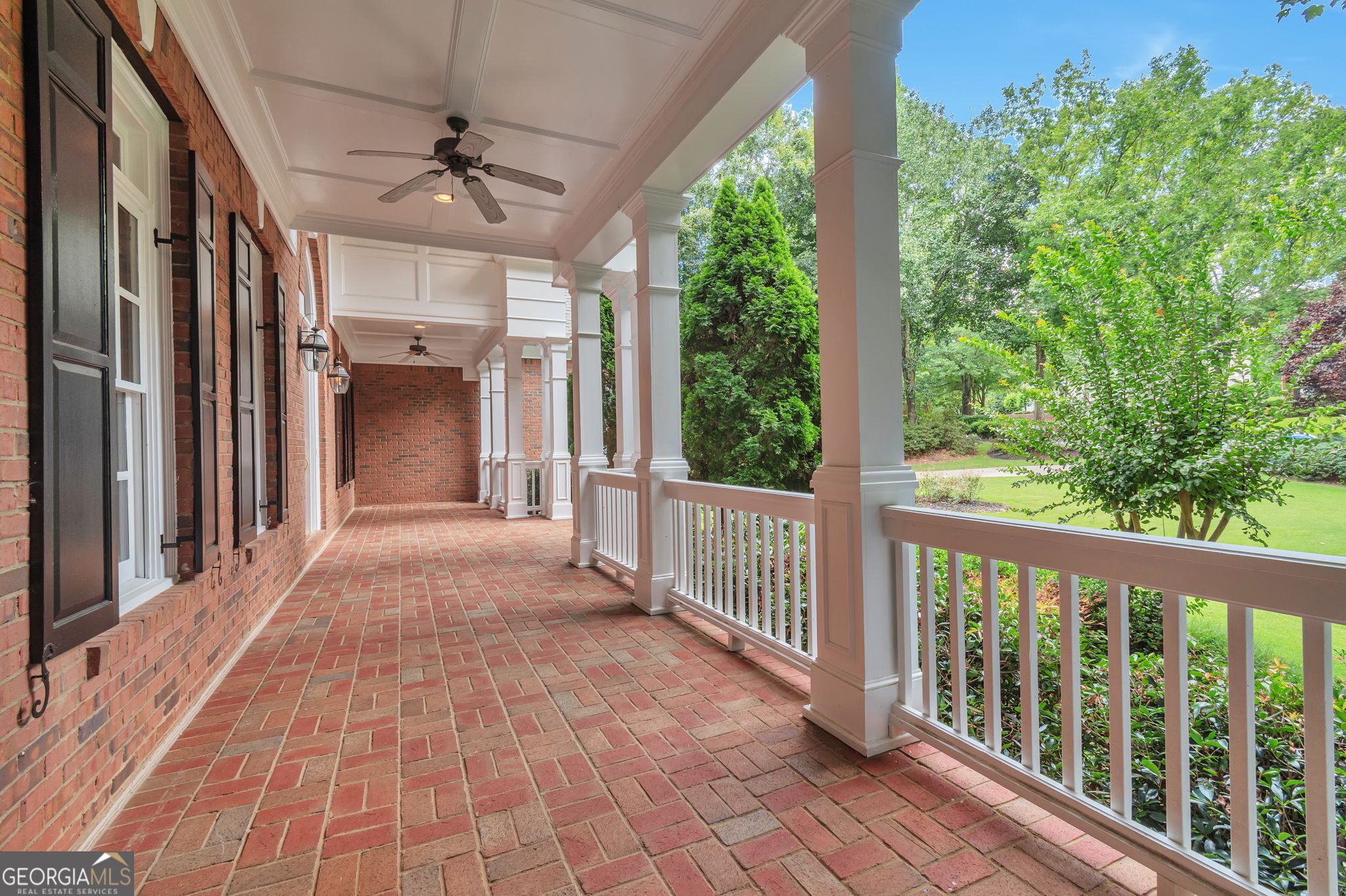 2160 Sugarloaf Club DR