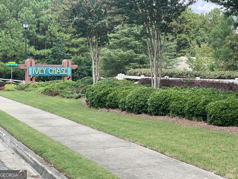 A home in Dacula