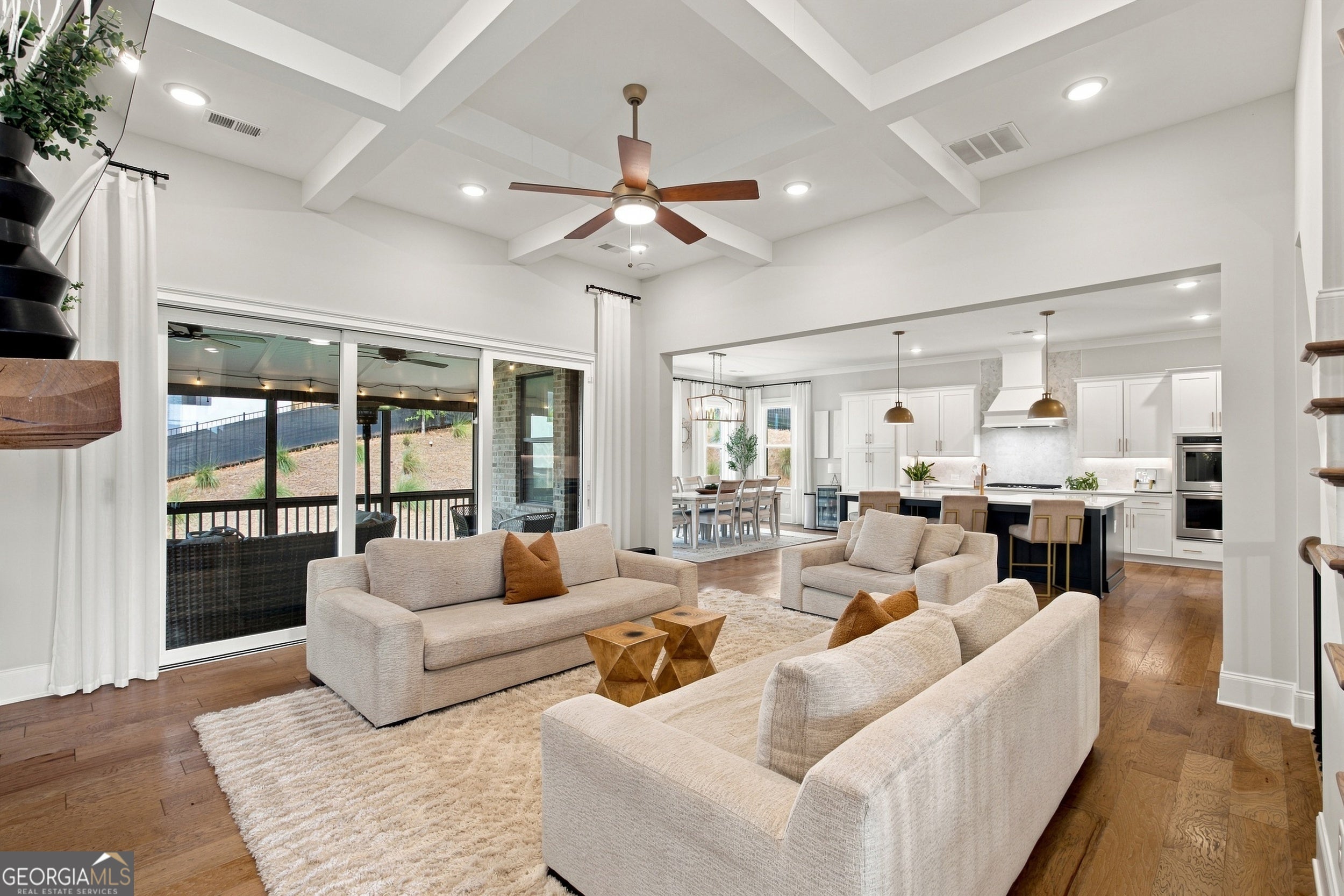 2775 Twisted Oak LN