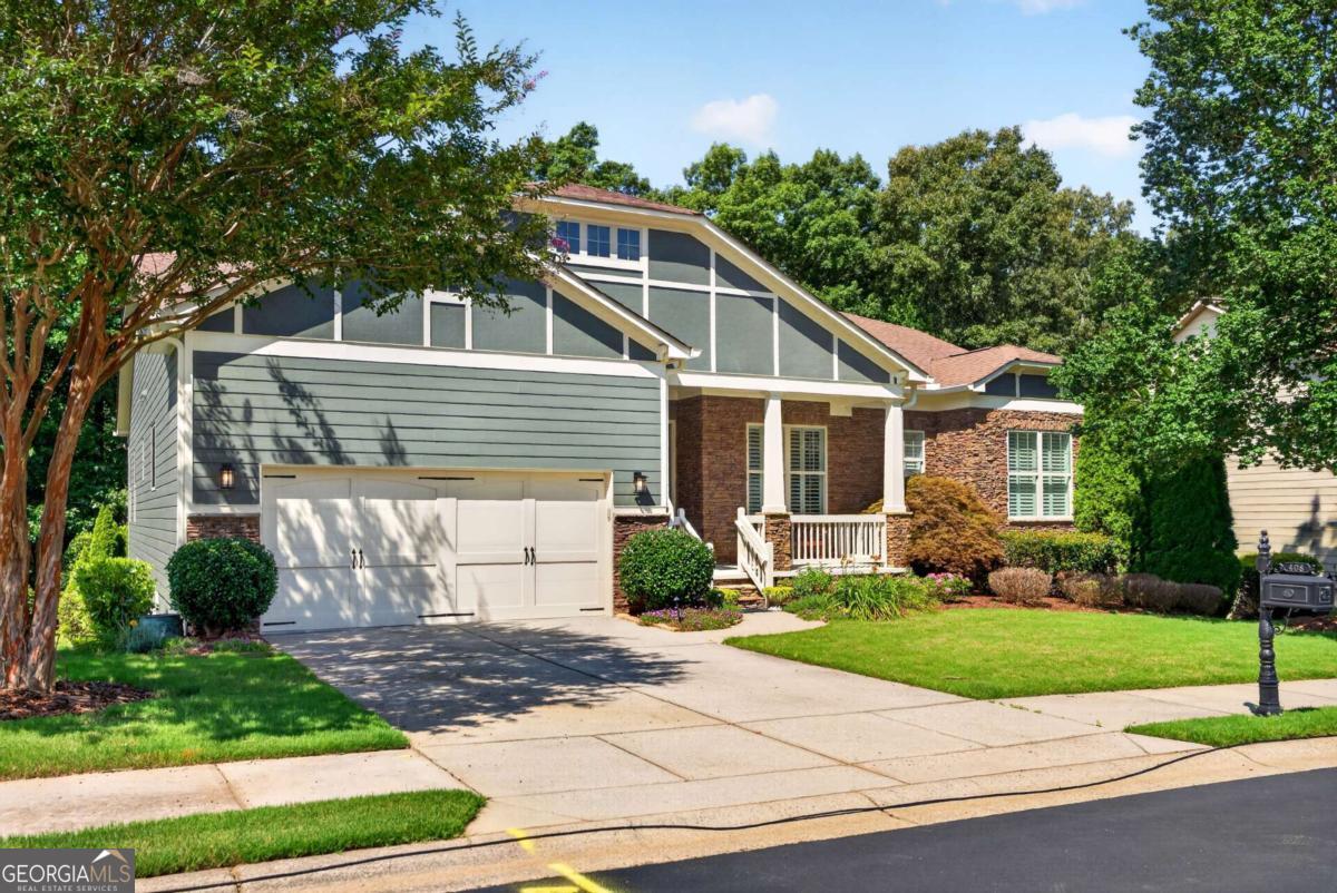 408 Larkspur DR