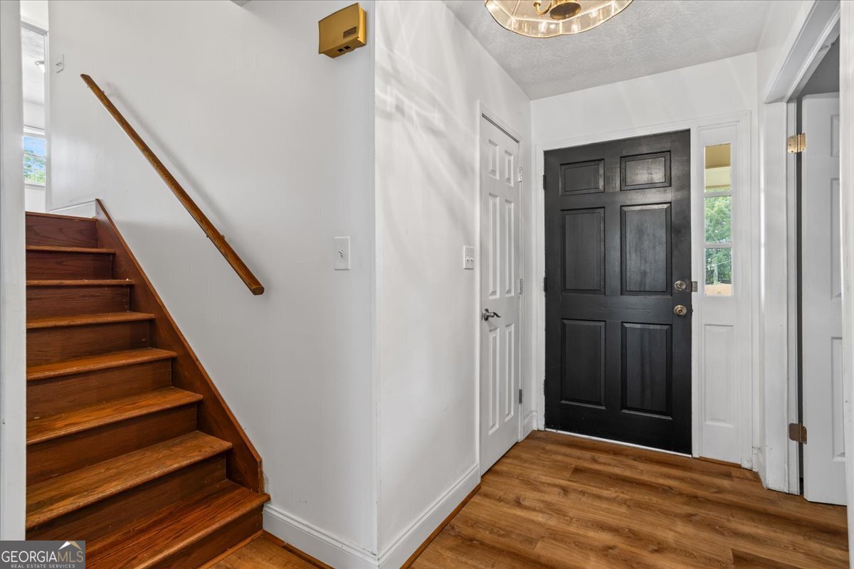 313 Fayette Villa CT