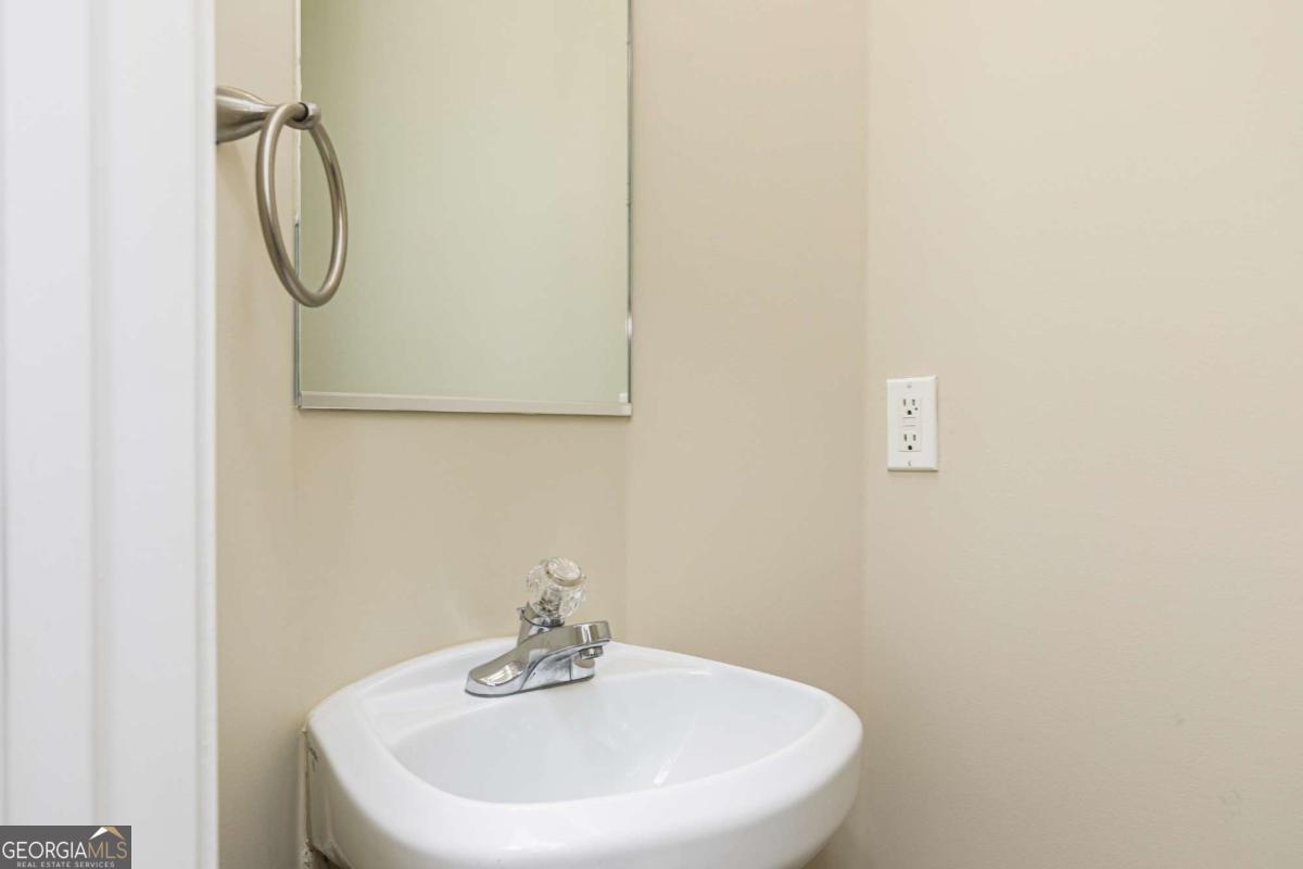 2031 Lake Shore Overlook DR