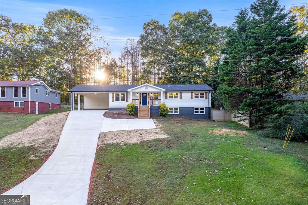 Photo of 3706 Sherwood Drive, Douglasville, GA 30135 (MLS # 10663048)