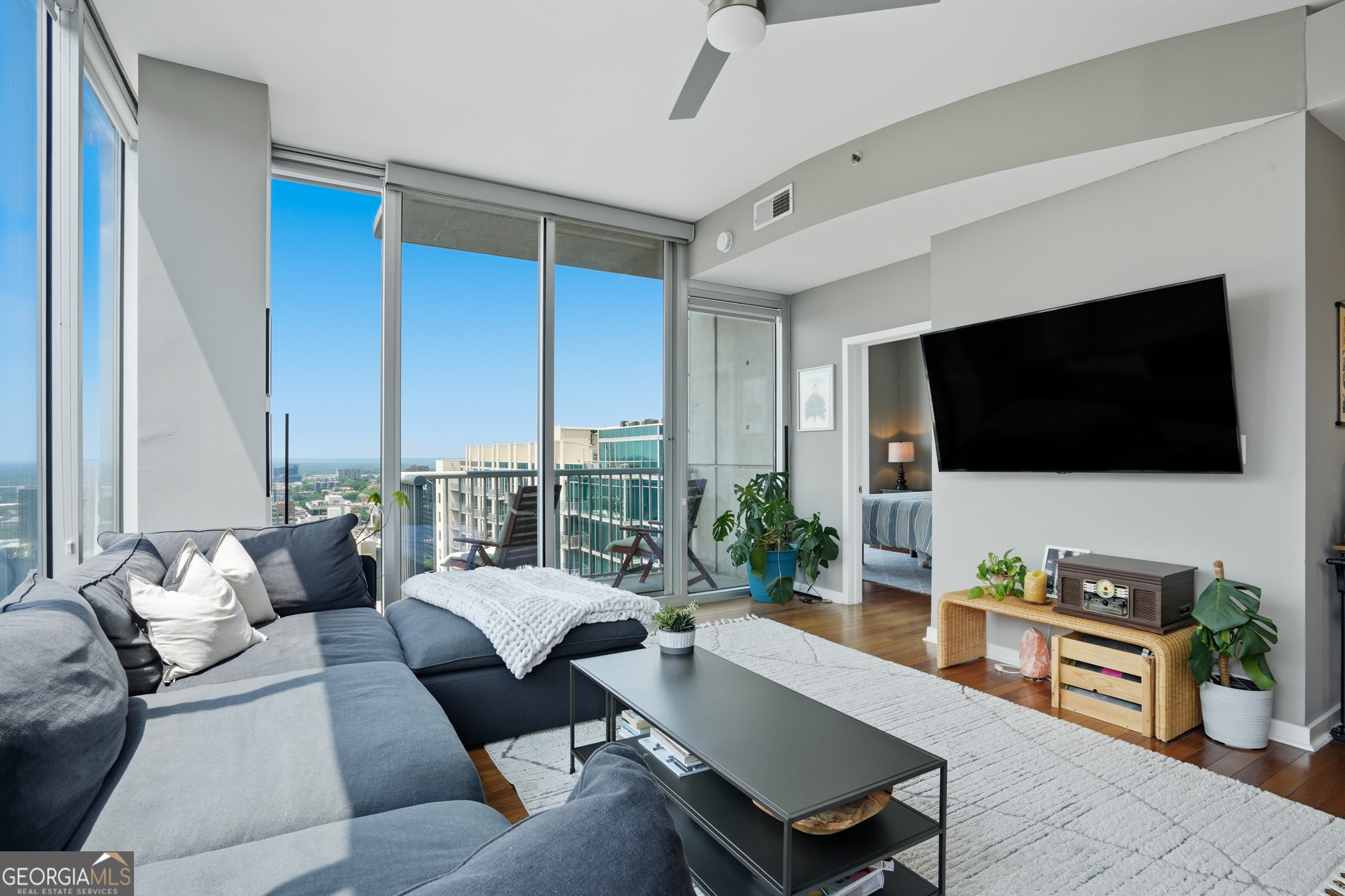 855 Peachtree ST NE 2903