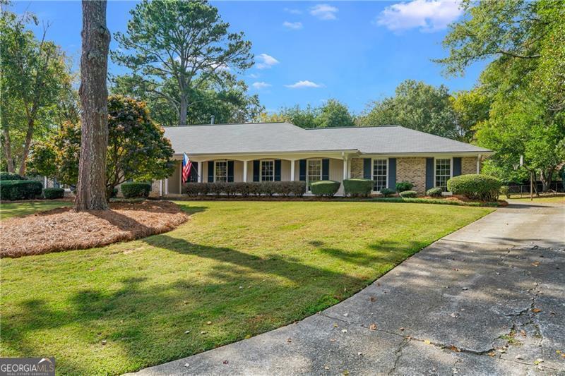 Photo 1 of 44 — 1100 Chipping CT, Roswell, GA 30076