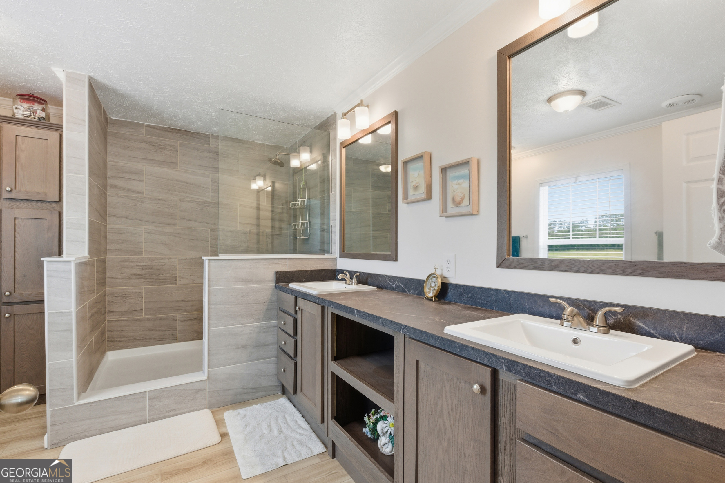 Eastanollee, Georgia 30538, United States, 3 Bedrooms Bedrooms, ,2 BathroomsBathrooms,Residential,Active,225115