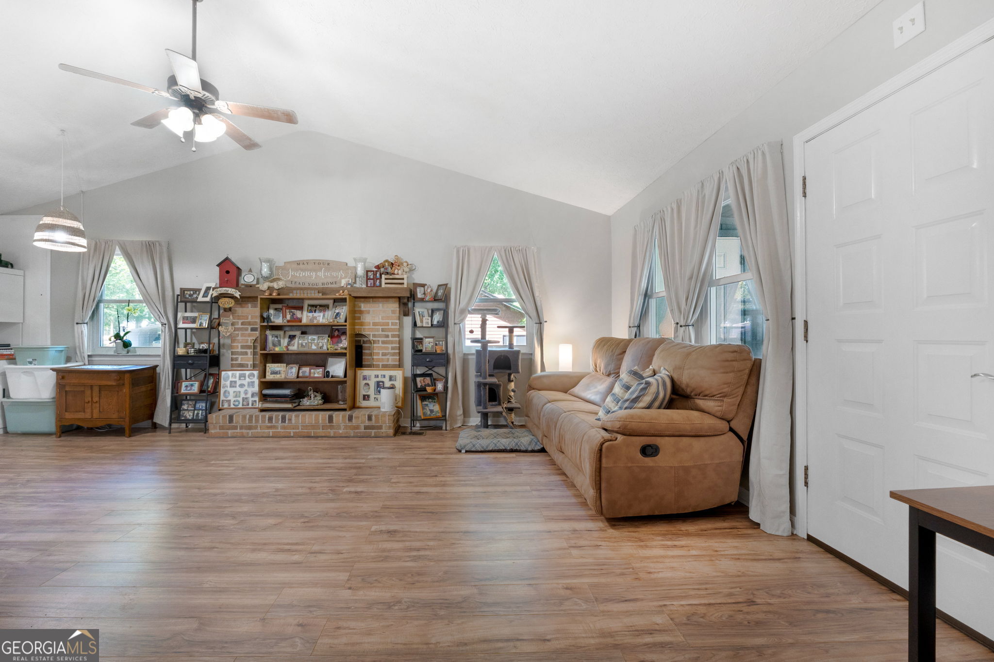 196 Horseshoe Bend RD