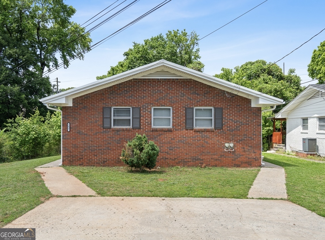 Listing image 3