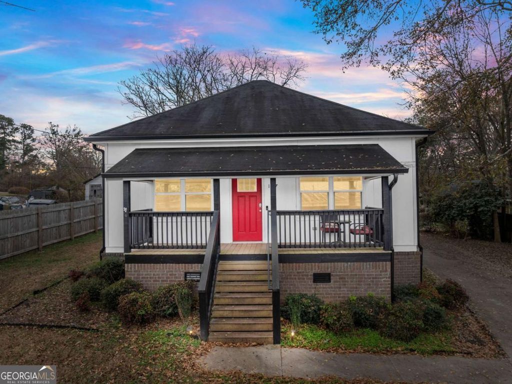 Photo of 197 Peach Street, Commerce, GA 30529 (MLS # 10661691)