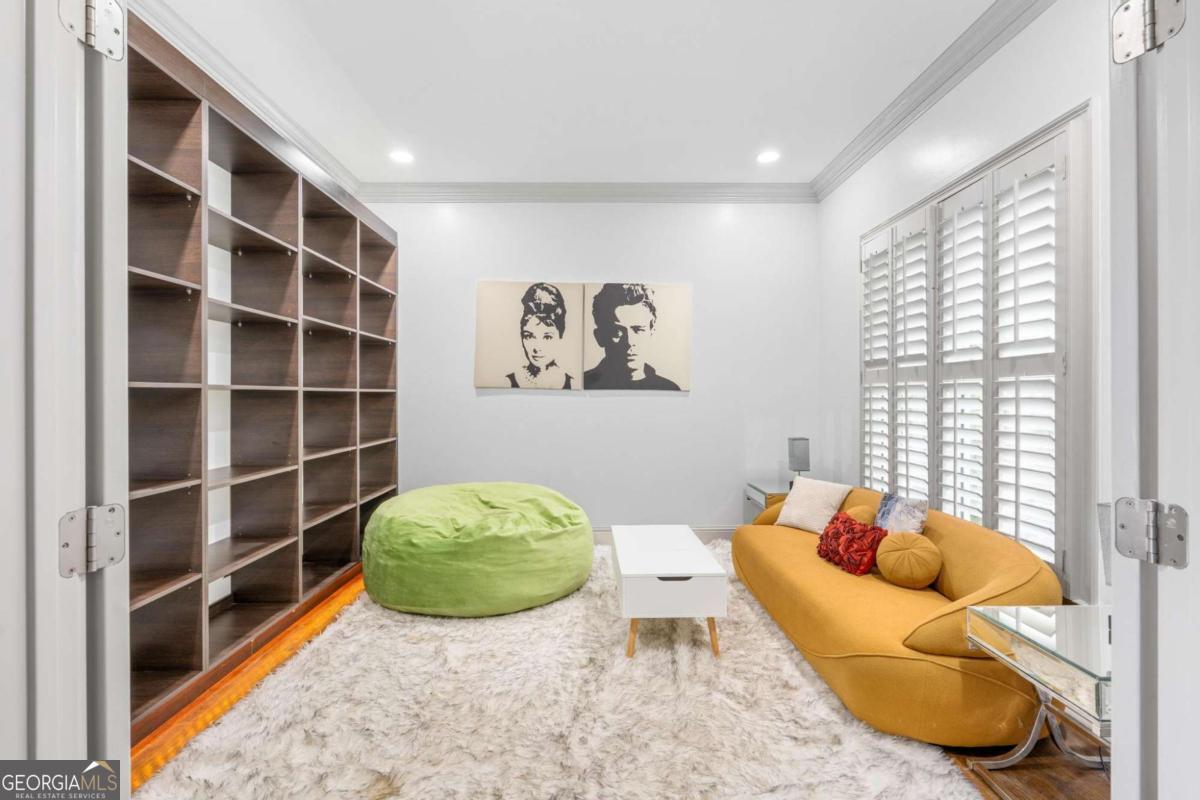 Hampshires - Residential