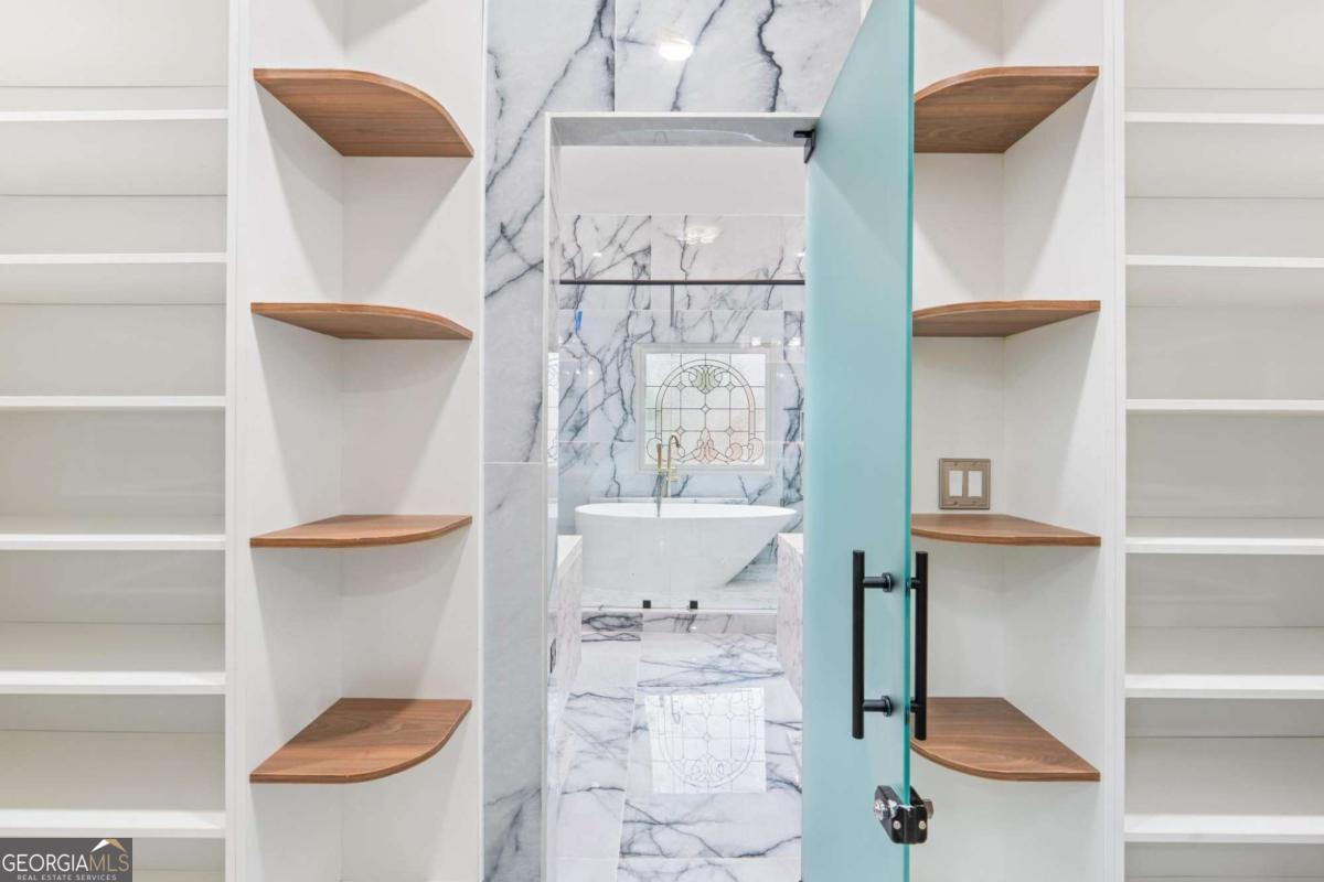 Hampshires - Residential