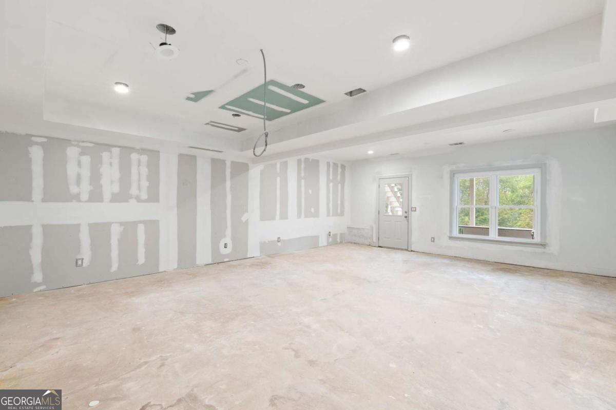 Hampshires - Residential