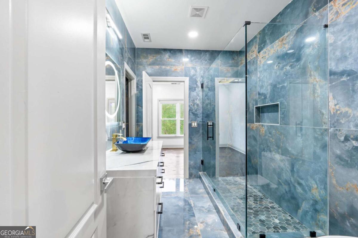 Hampshires - Residential