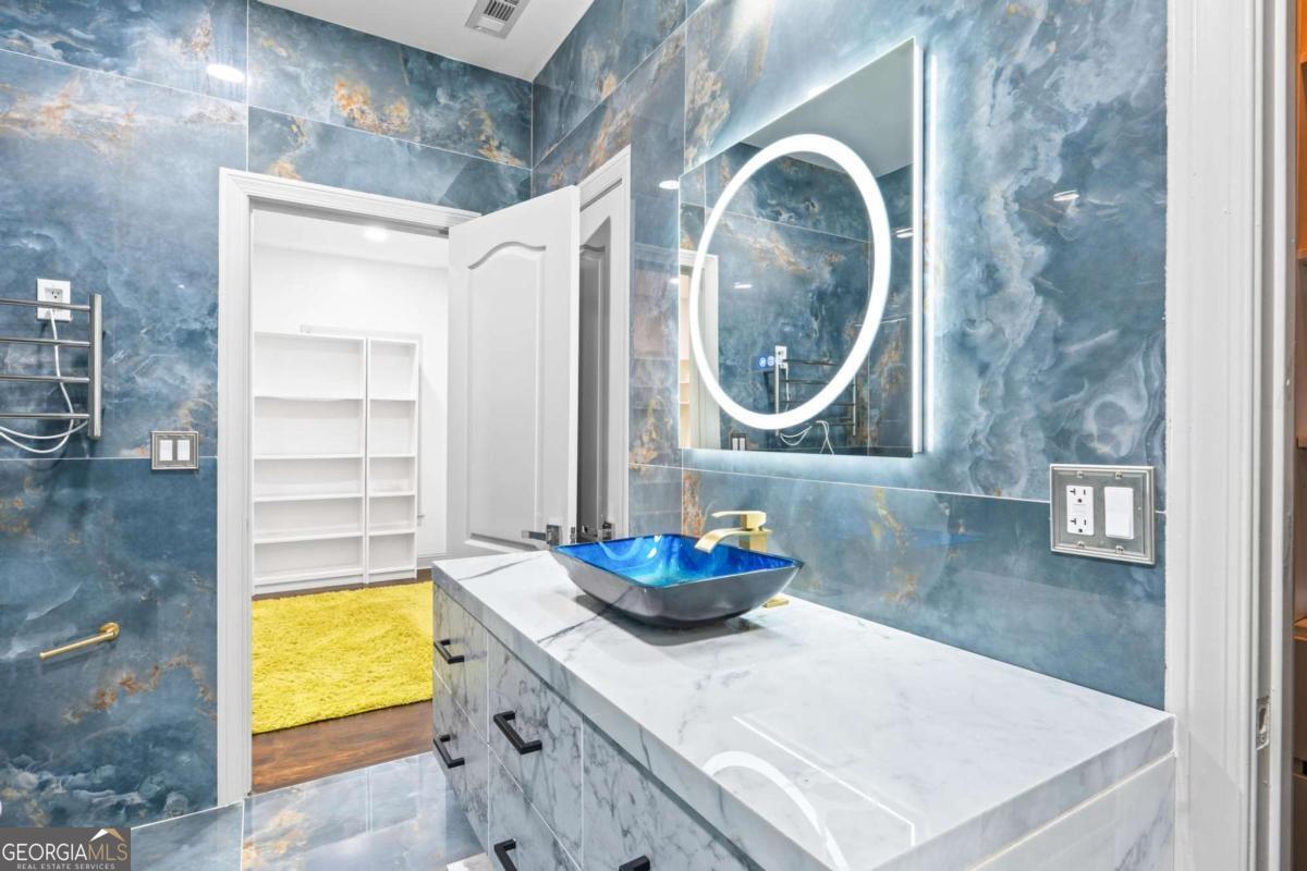 Hampshires - Residential