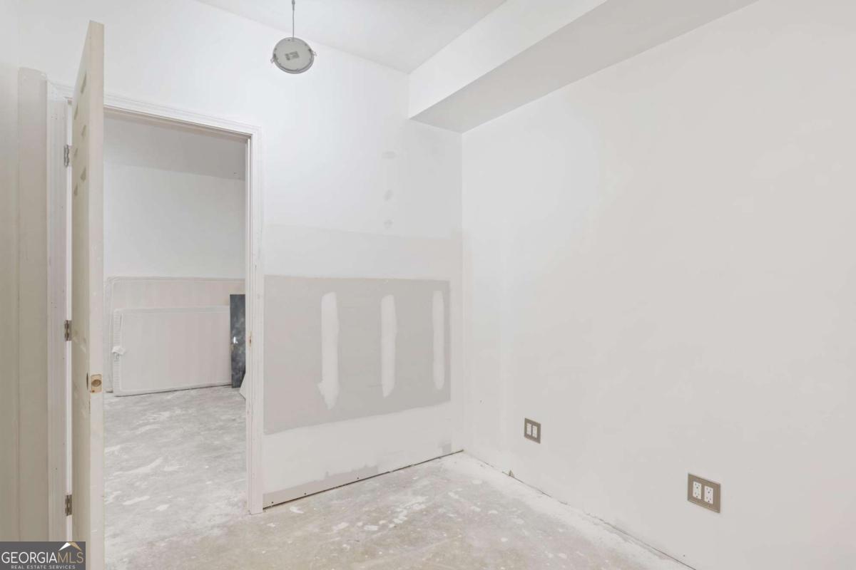 Hampshires - Residential