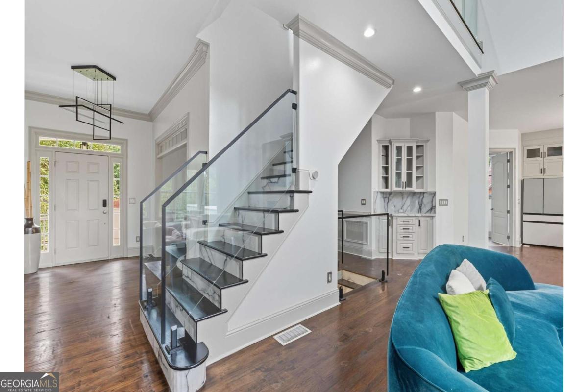 Hampshires - Residential