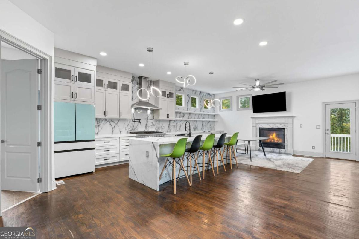 Hampshires - Residential