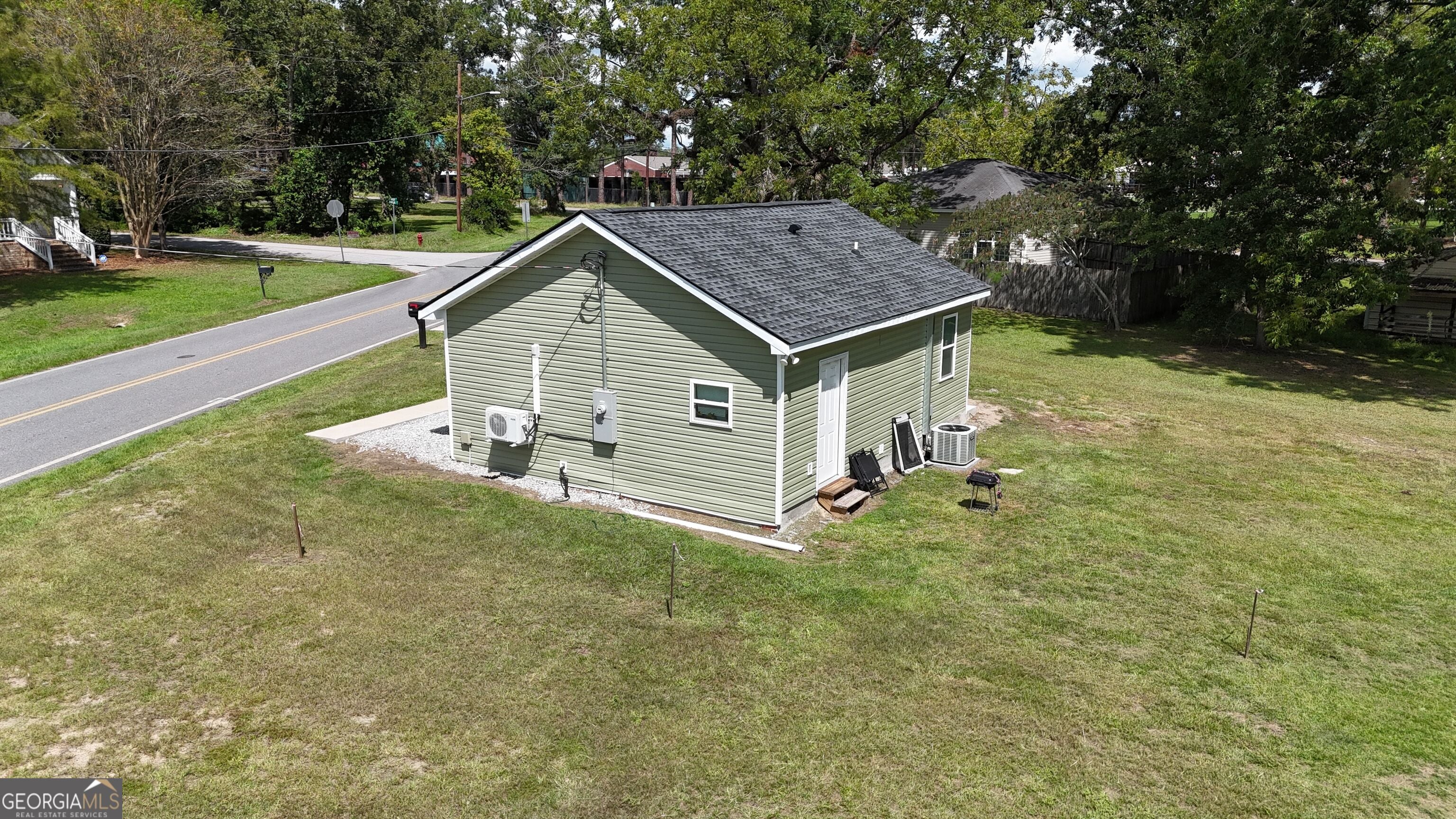 403 Auburn RD