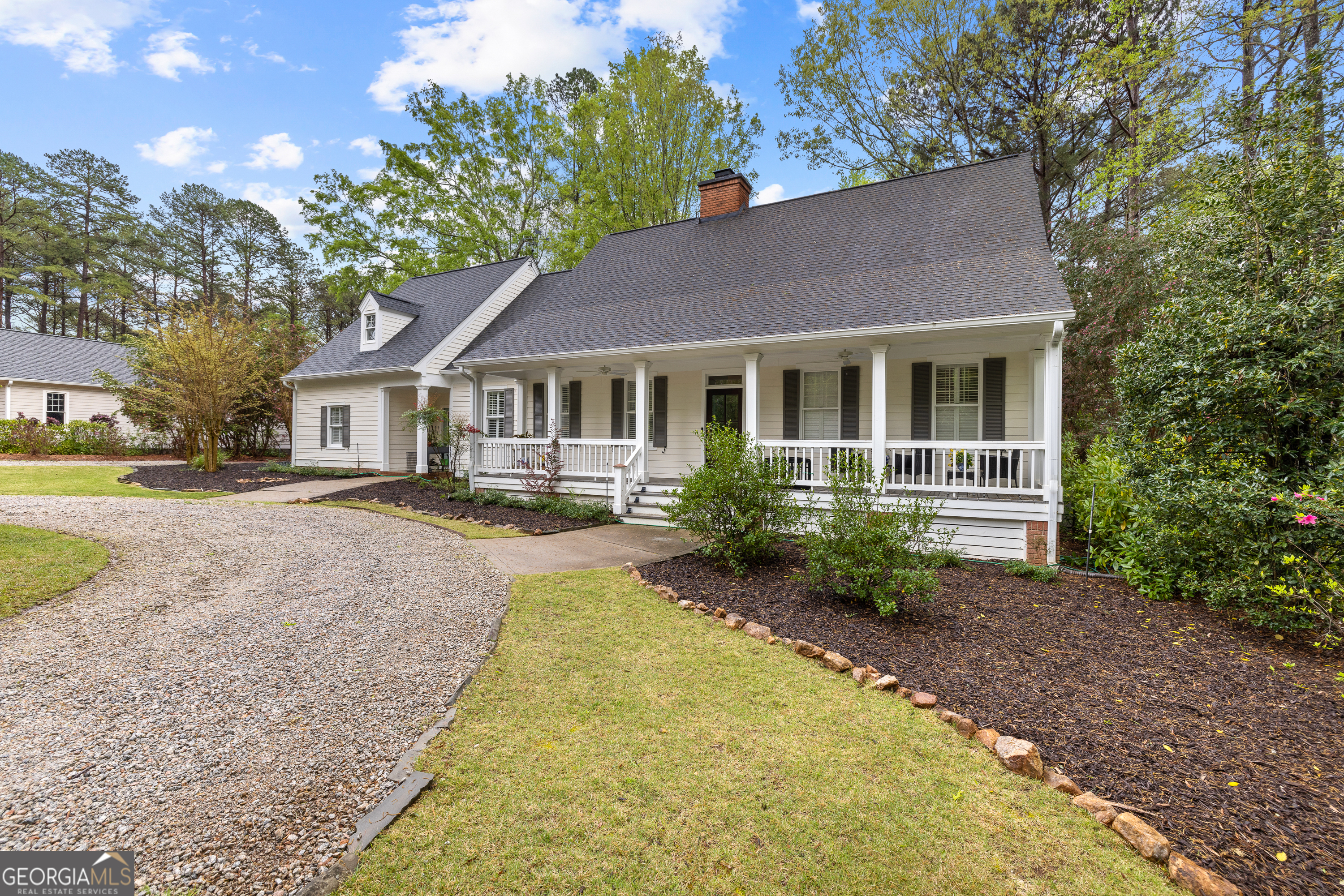 112 Porterfield DR