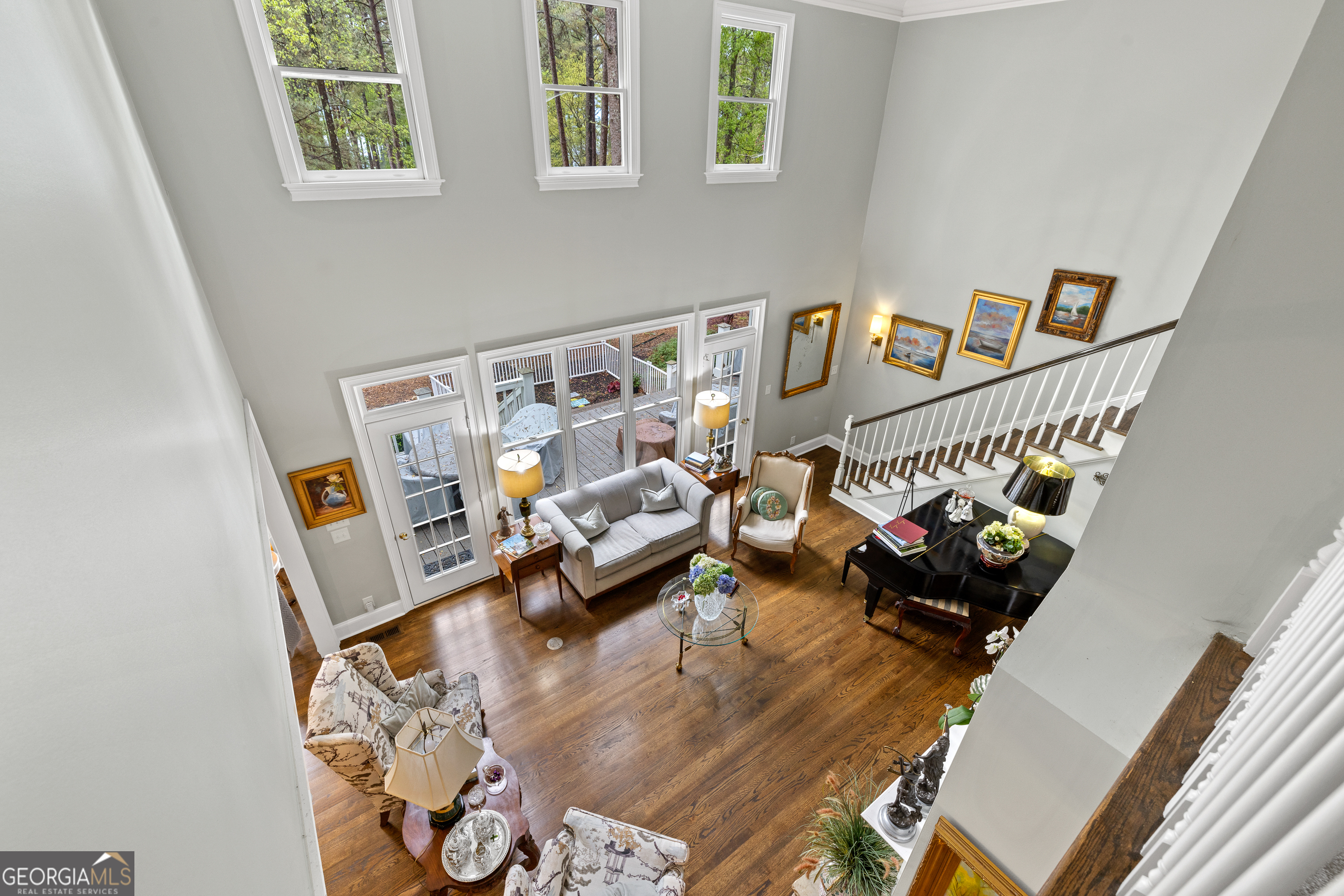 112 Porterfield DR