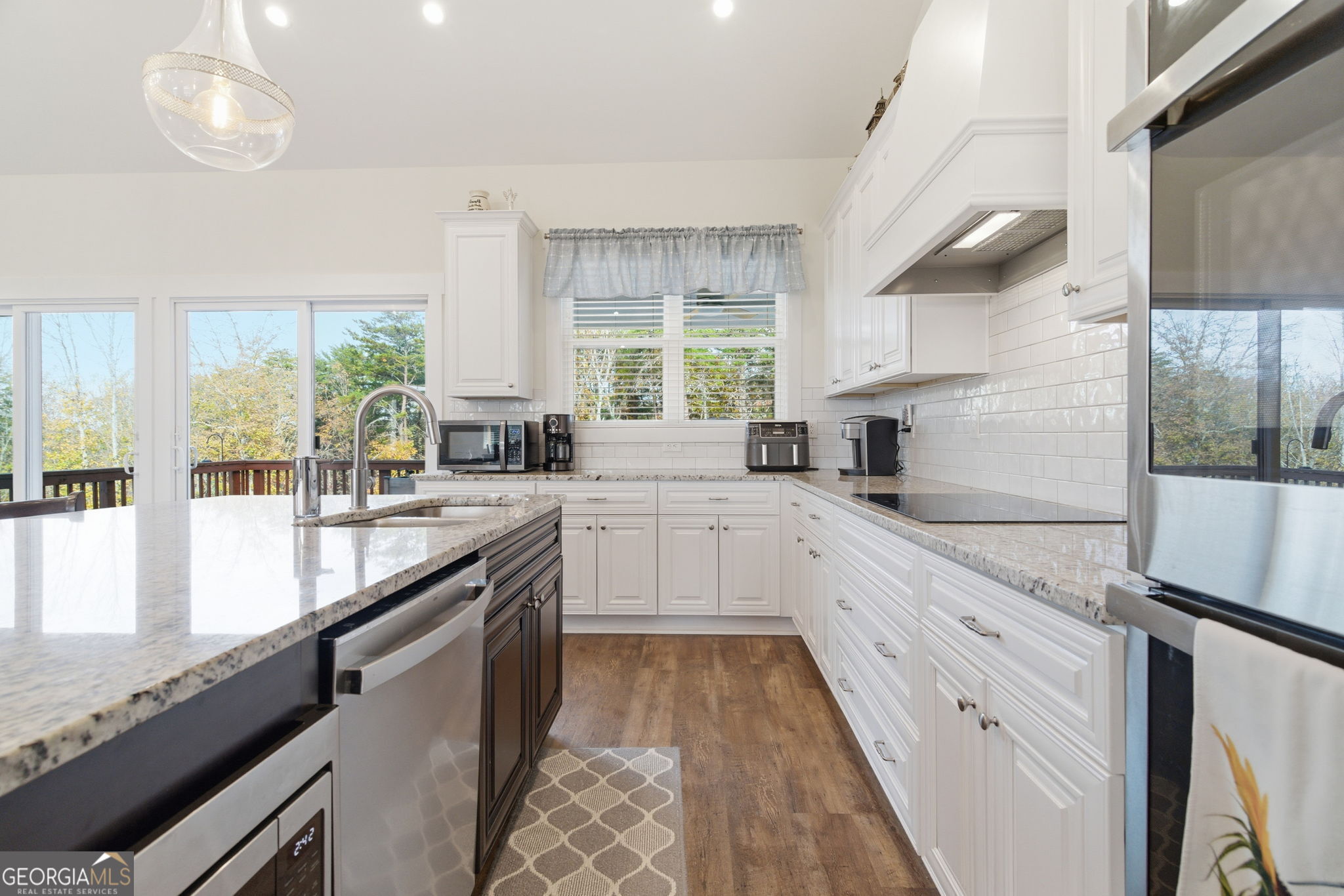 Stoneledge - Residential