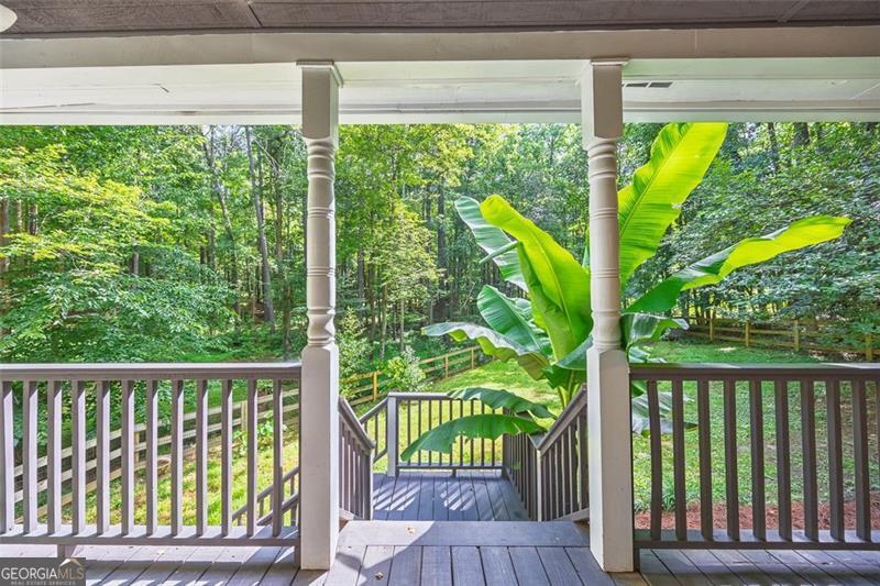 781 Grist Mill DR E