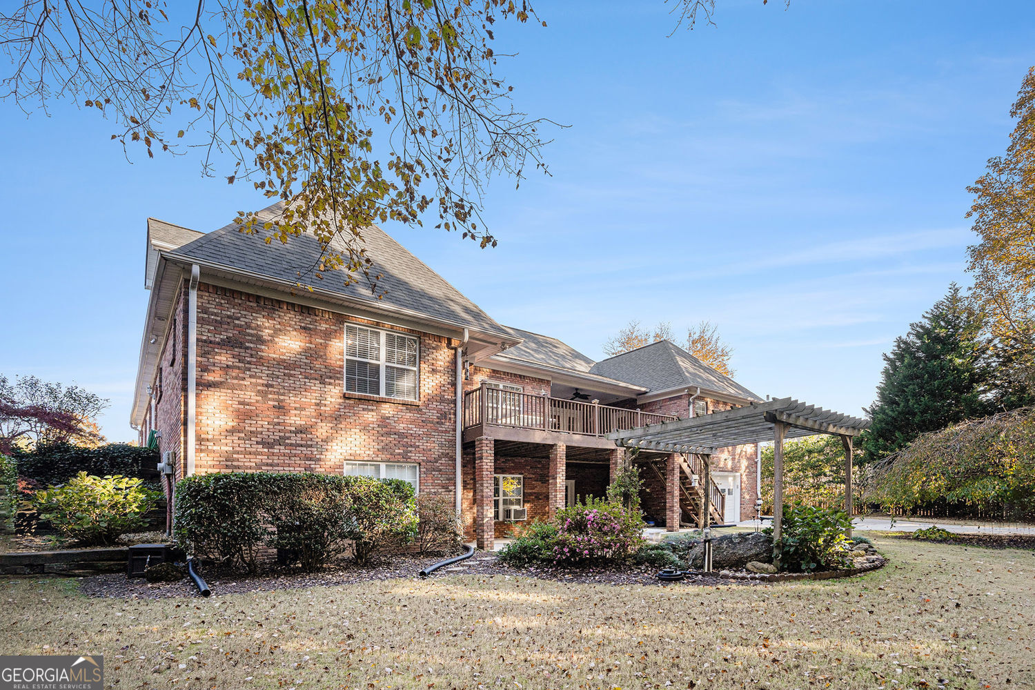 HOME PLACE - Residential