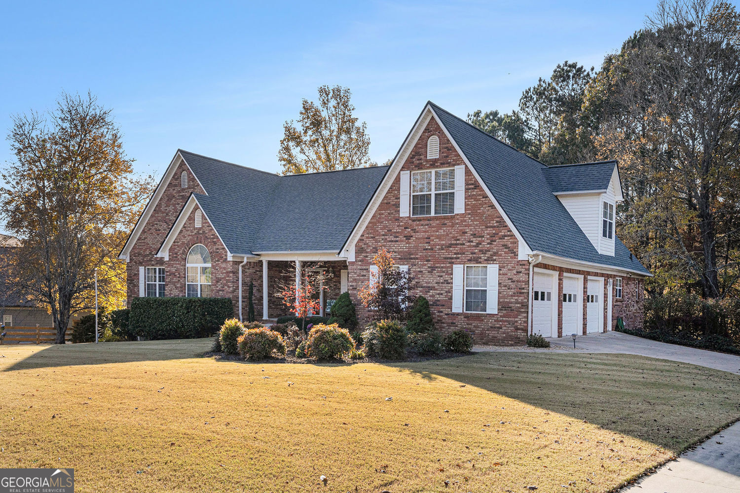 HOME PLACE - Residential