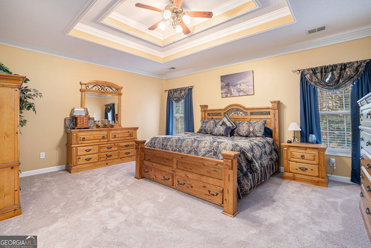 HOME PLACE - Residential