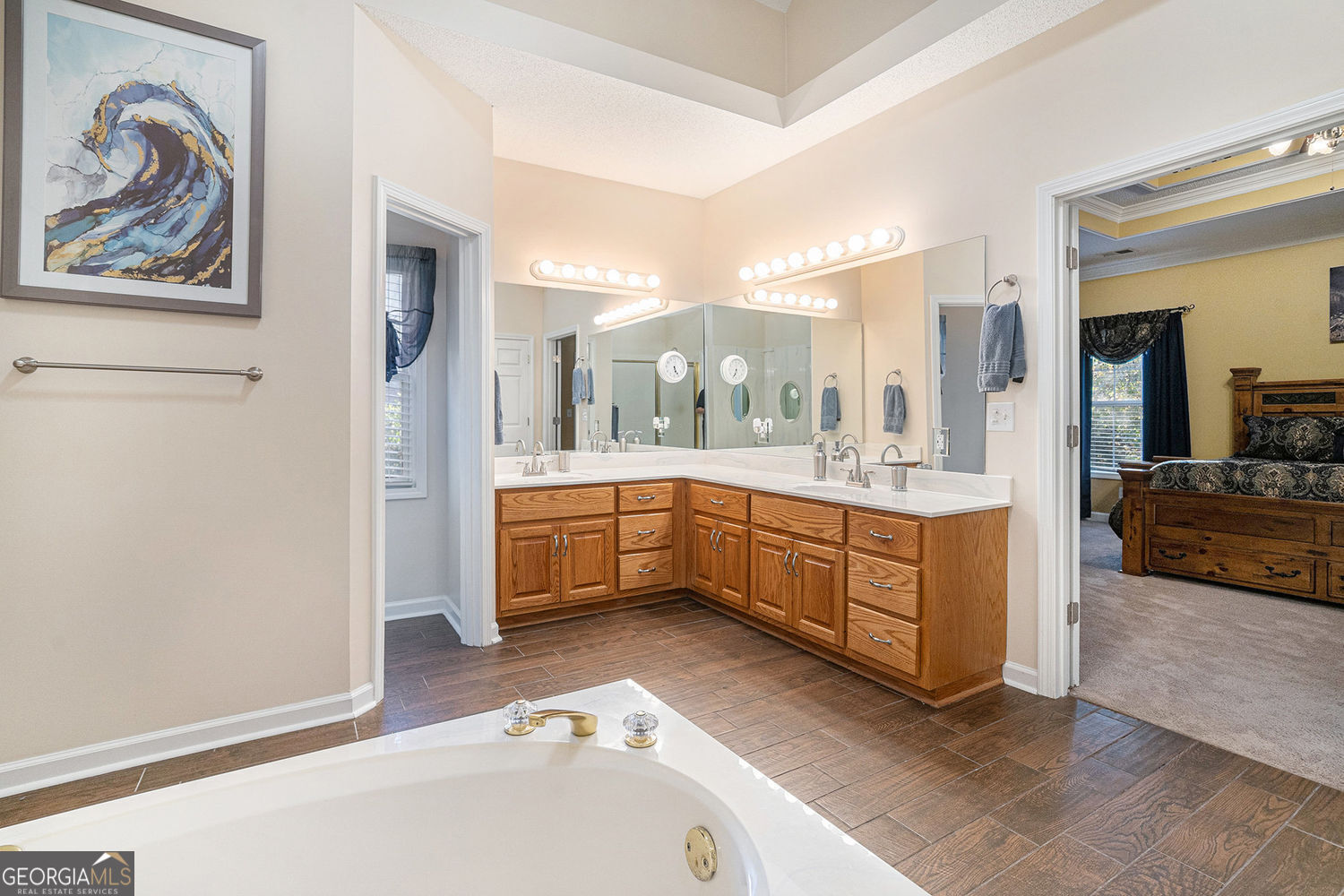 HOME PLACE - Residential