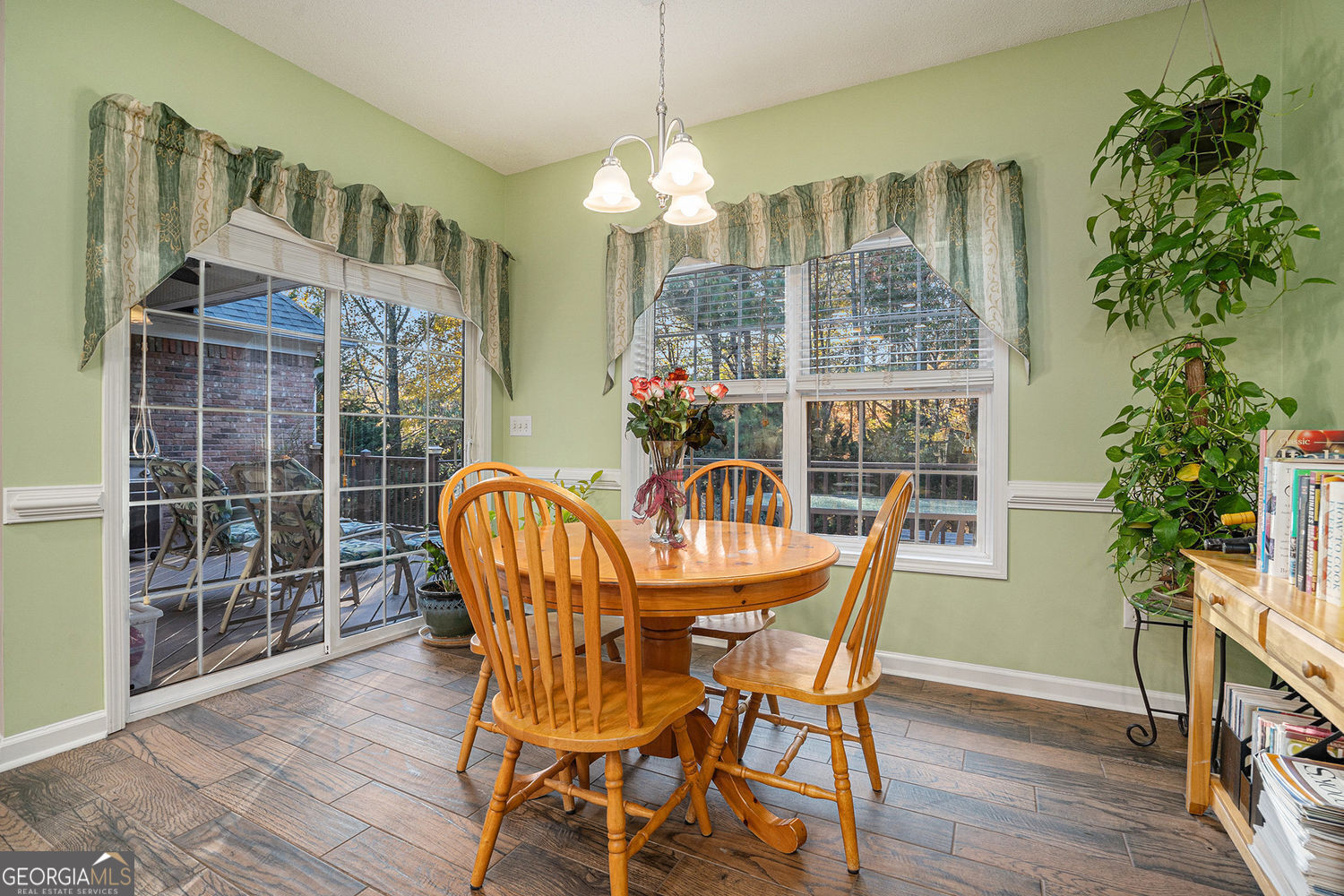 HOME PLACE - Residential