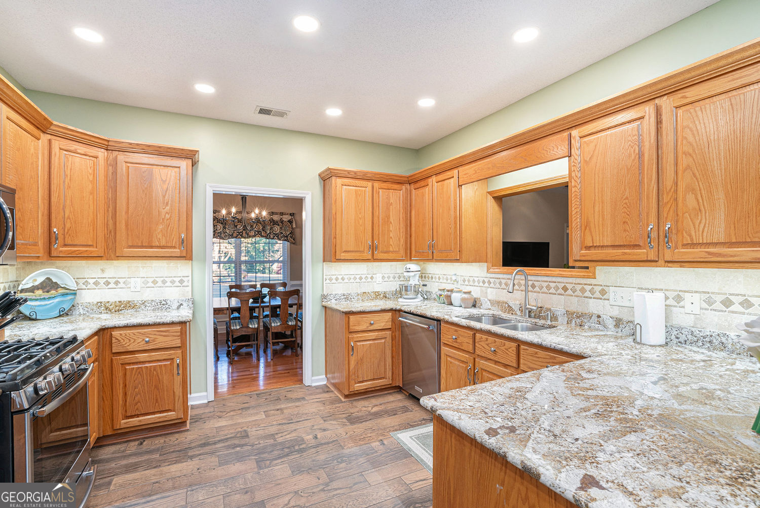 HOME PLACE - Residential