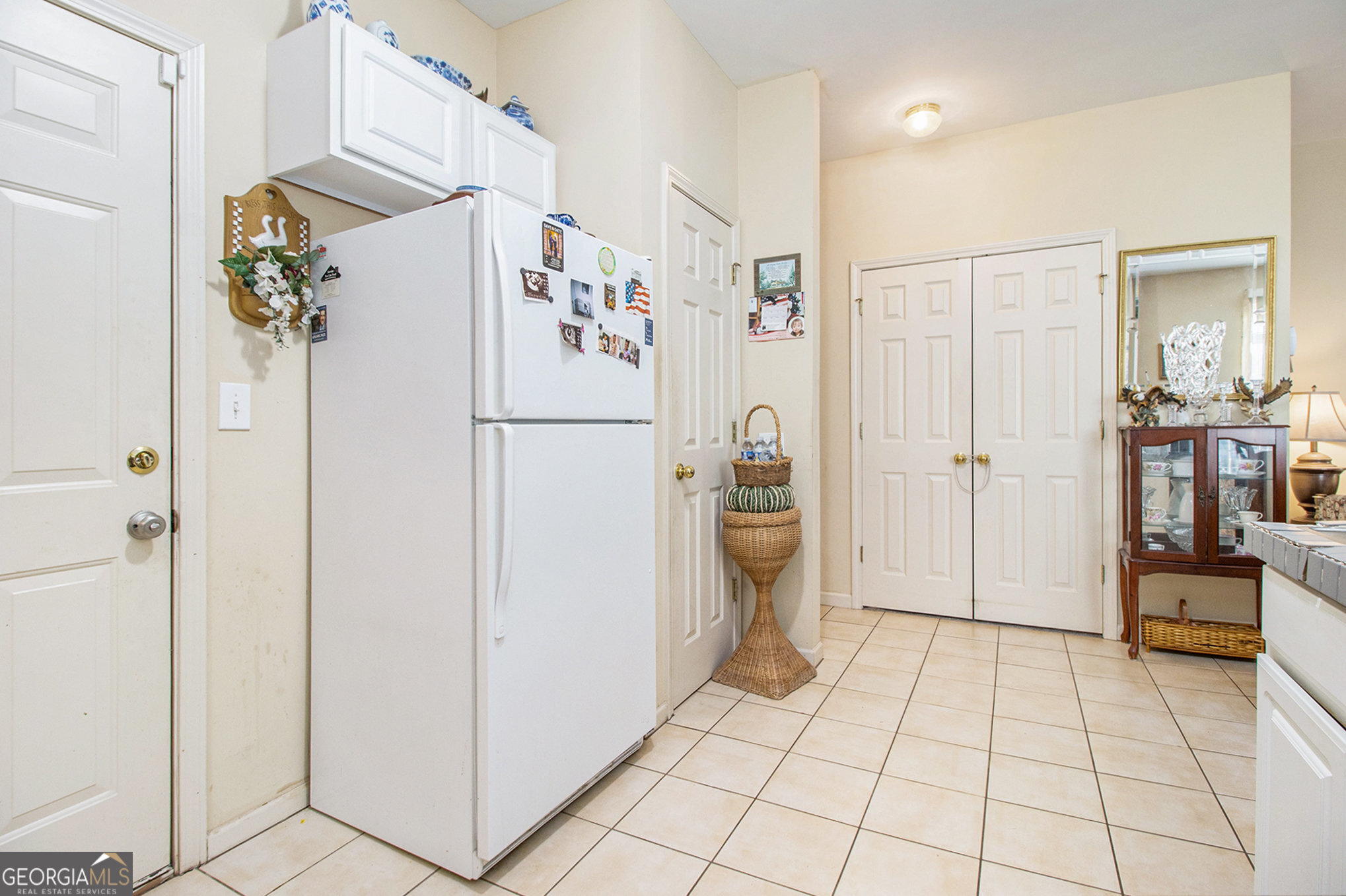 CREEKWOOD COMMONS - Residential