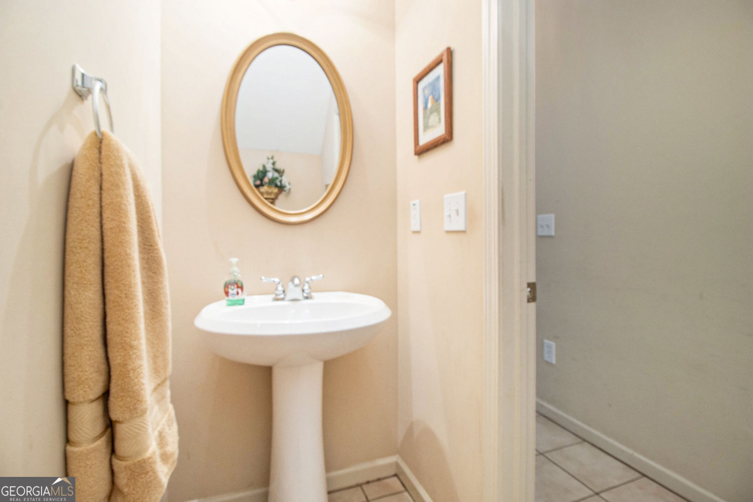 CREEKWOOD COMMONS - Residential