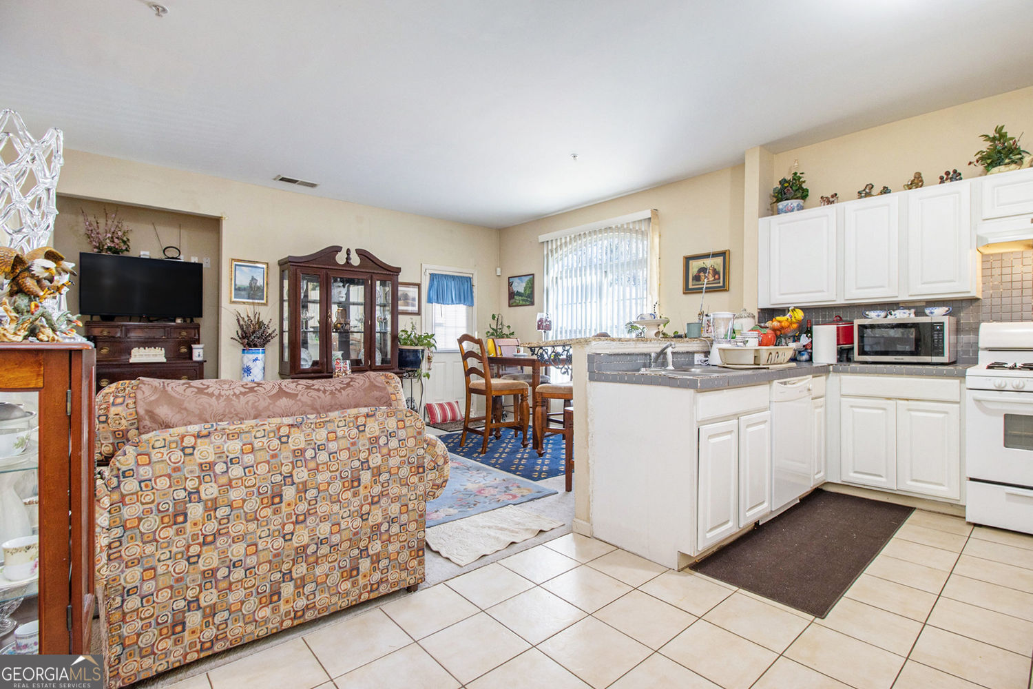 CREEKWOOD COMMONS - Residential