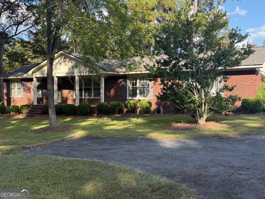 Photo of 645 Evergreen Drive, Sandersville, GA 31082 (MLS # 10611640)
