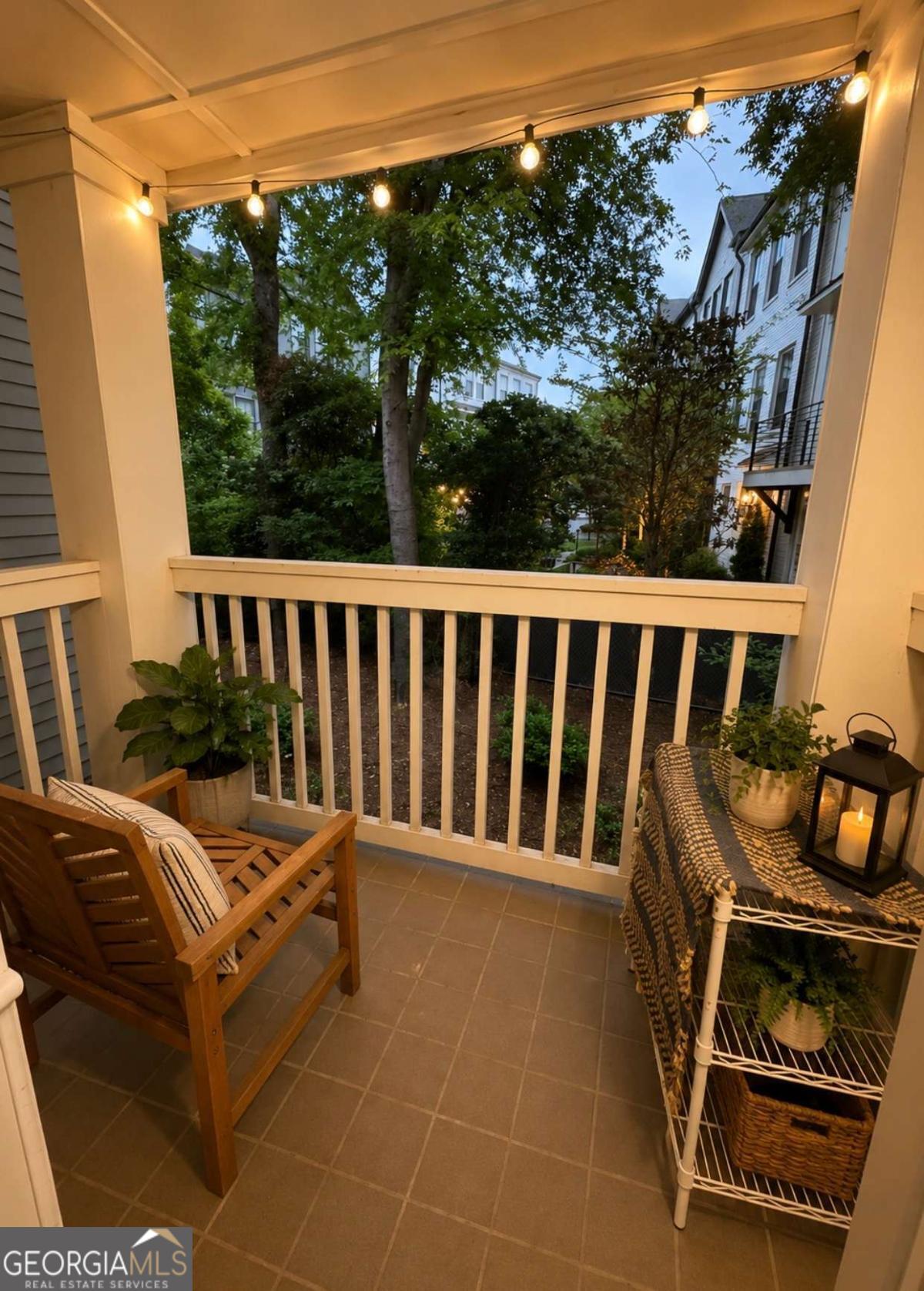 2043 Chastain Park CT NE