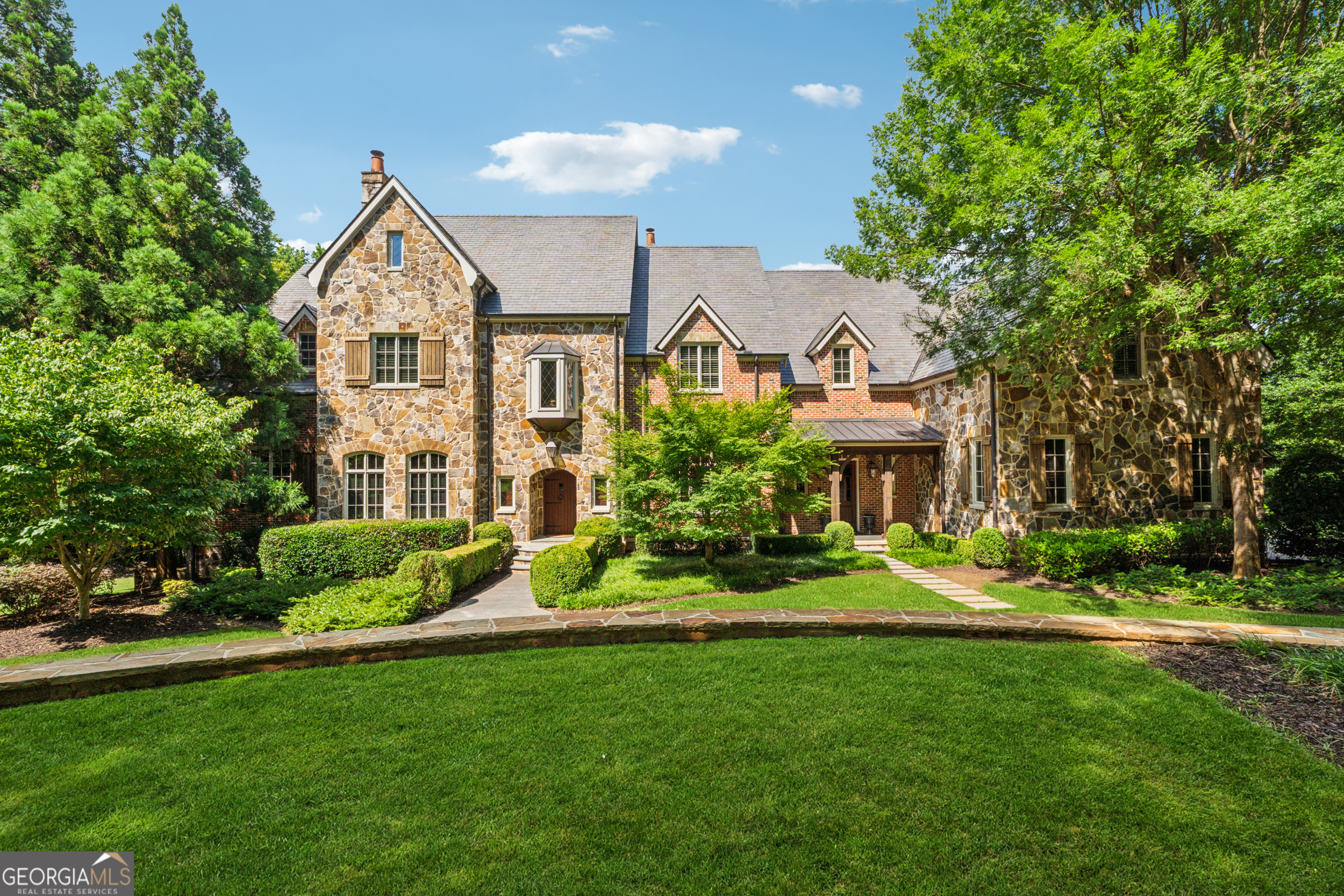 13940 Haystack LN