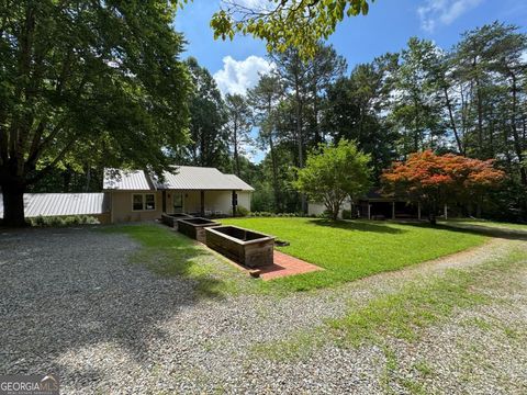 365 Quarles LN Ellijay GA 30540