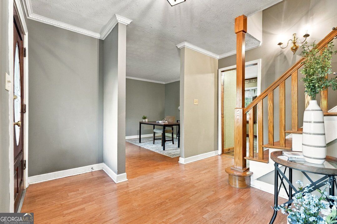 144 Shadow Lake DR SW