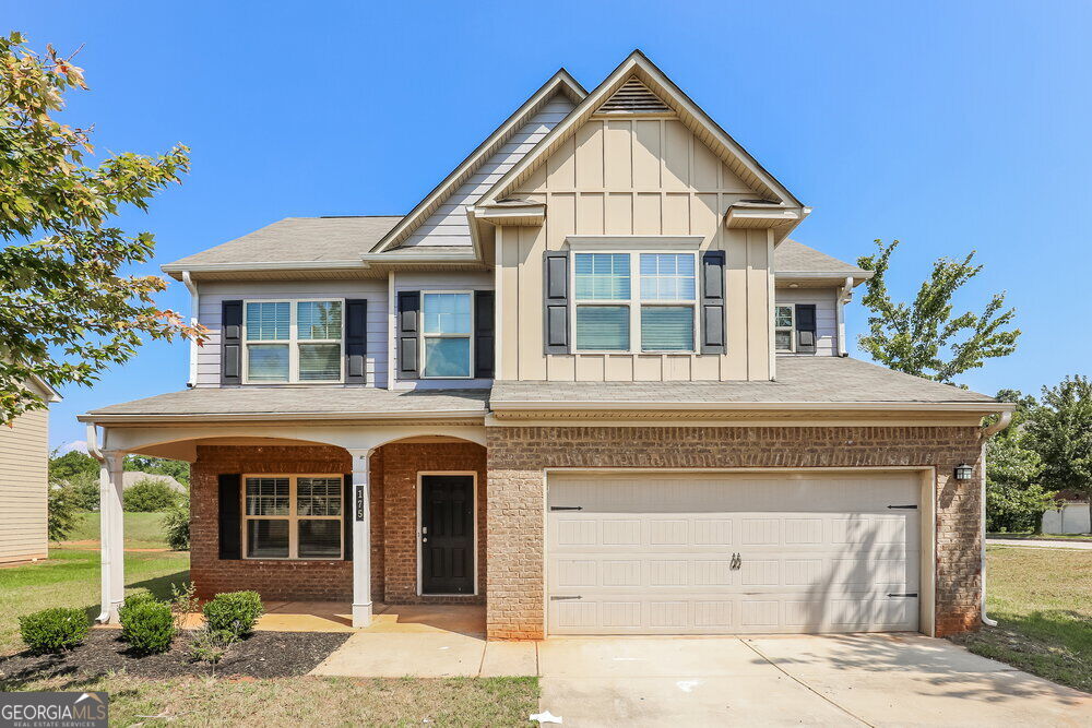 Photo of 175 Biscayne Terrace, Hampton, GA 30228 (MLS # 10840292)