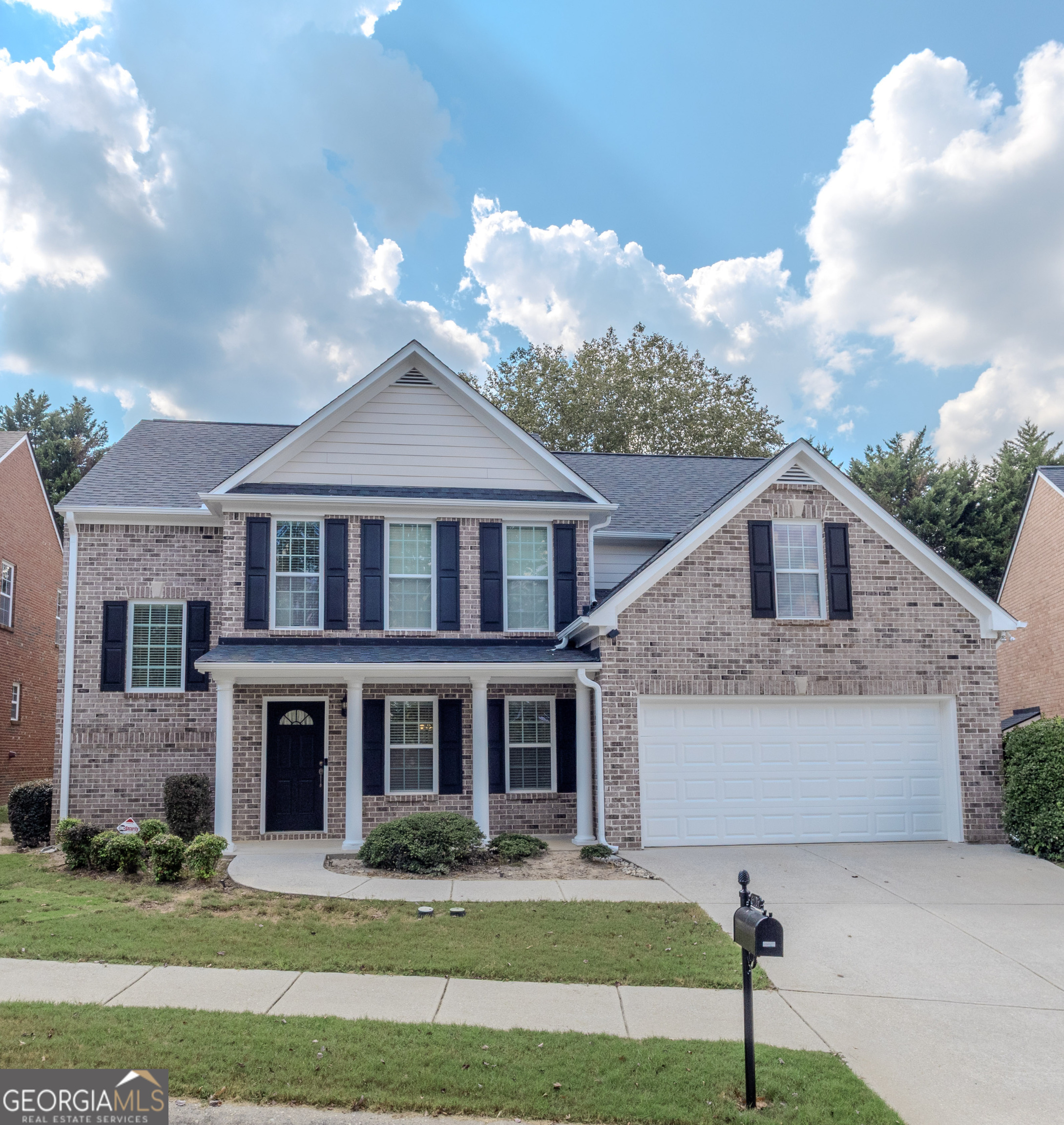 6125 Mulberry Park DR