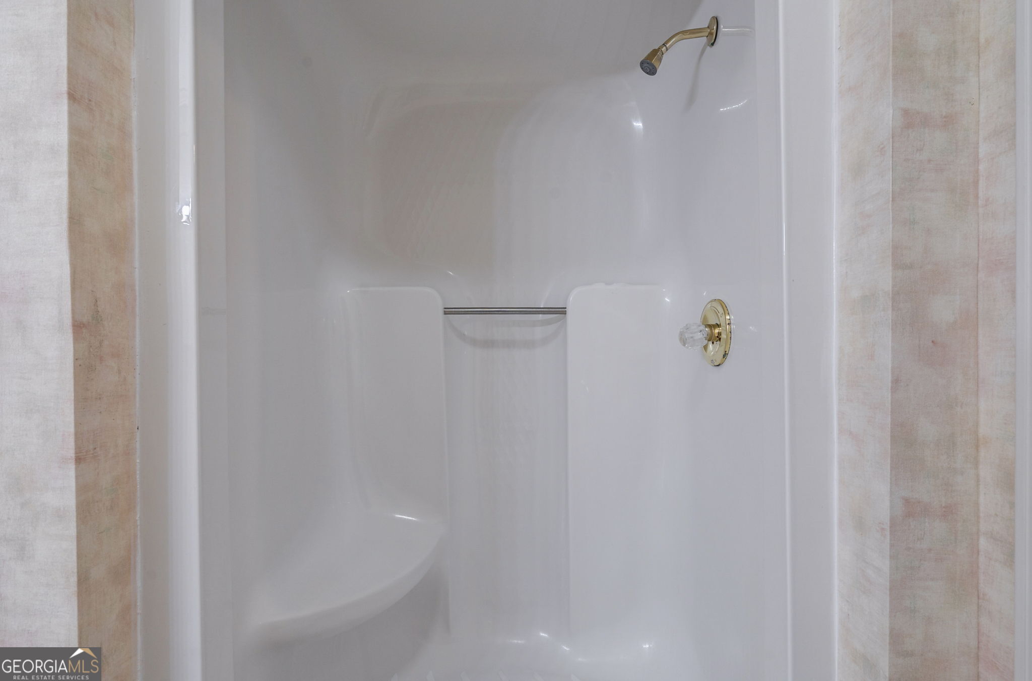 Greensboro, Georgia 30642, United States, 2 Bedrooms Bedrooms, ,3 BathroomsBathrooms,Residential,Active,147605