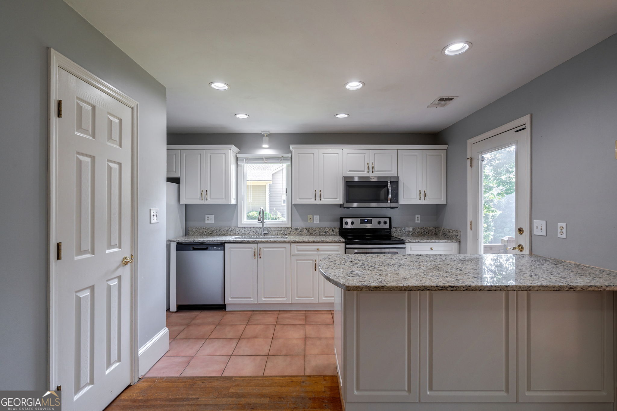 Greensboro, Georgia 30642, United States, 2 Bedrooms Bedrooms, ,3 BathroomsBathrooms,Residential,Active,147605