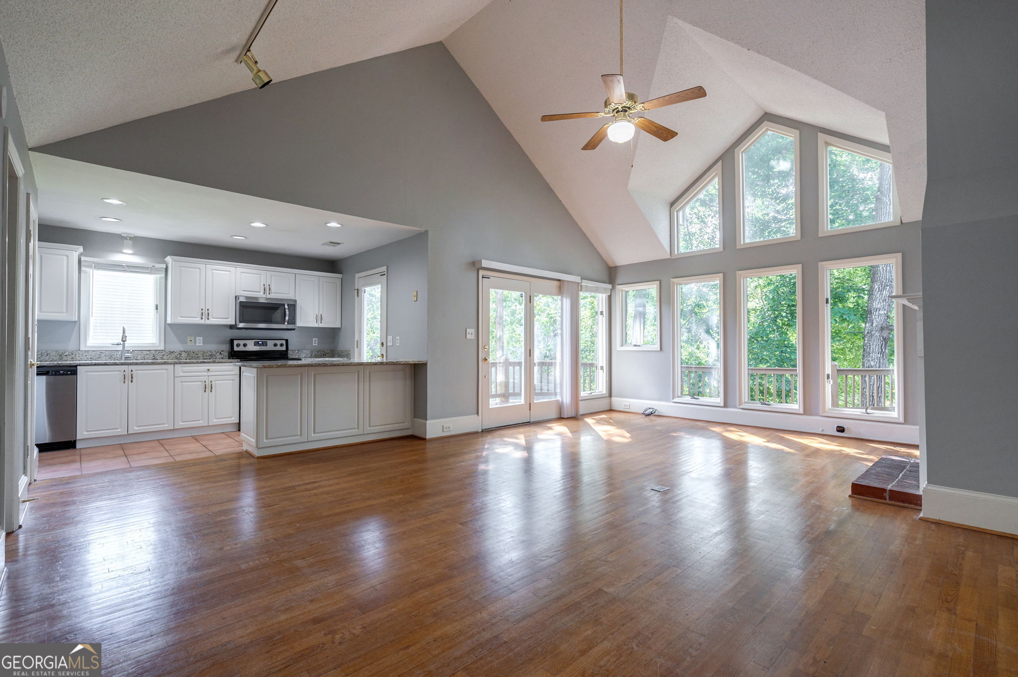 Greensboro, Georgia 30642, United States, 2 Bedrooms Bedrooms, ,3 BathroomsBathrooms,Residential,Active,147605