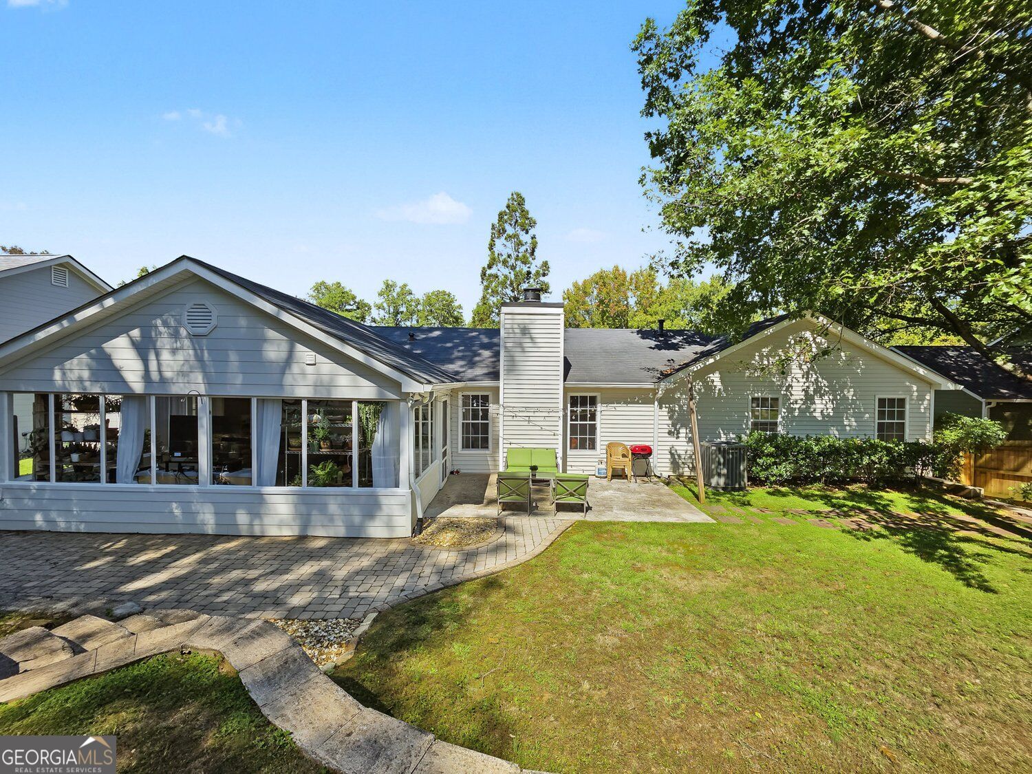 230 Tyson CIR